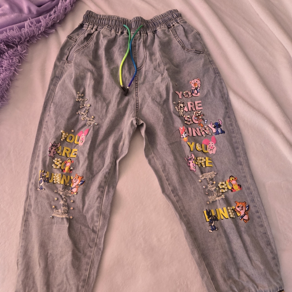 Trendy Gray Graphic Women's Joggers